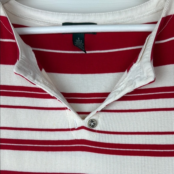 Ralph Lauren Red and White Fitted Polo T-Shirt - Picture 6 of 9
